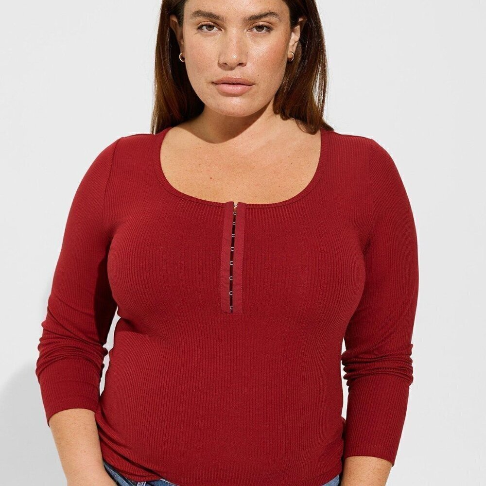 Torrid - Super Soft Rib Scoop Neck Hook and Eye Long Sleeve Top in Red Rhubarb
